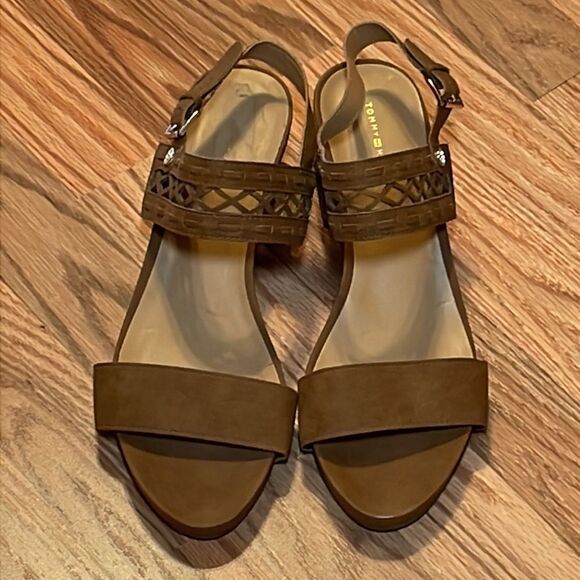 Tommy Hilfiger Heels Sandals, Wedge, Brown, Tan, 9.5 - Picture 3 of 10